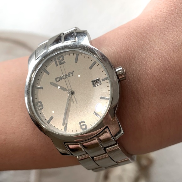 DKNY Watch - Picture 2 of 3